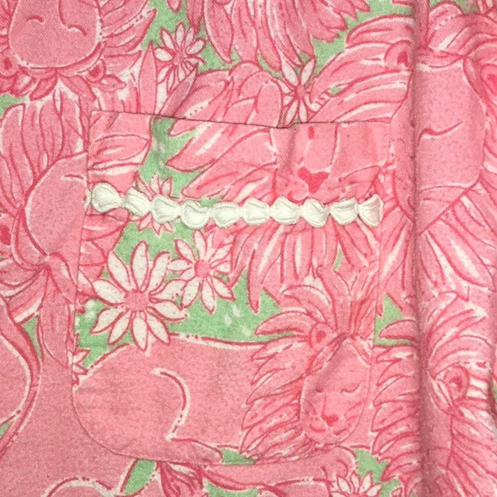 Lilly Pulitzer. Cozy cozy.  Cotton. XL/L